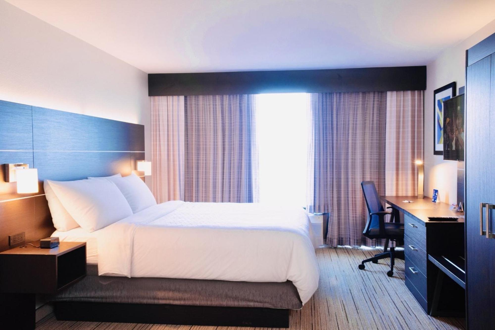 Express & By Ihg Hotel Chester
