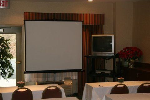 Express & By Ihg 2*