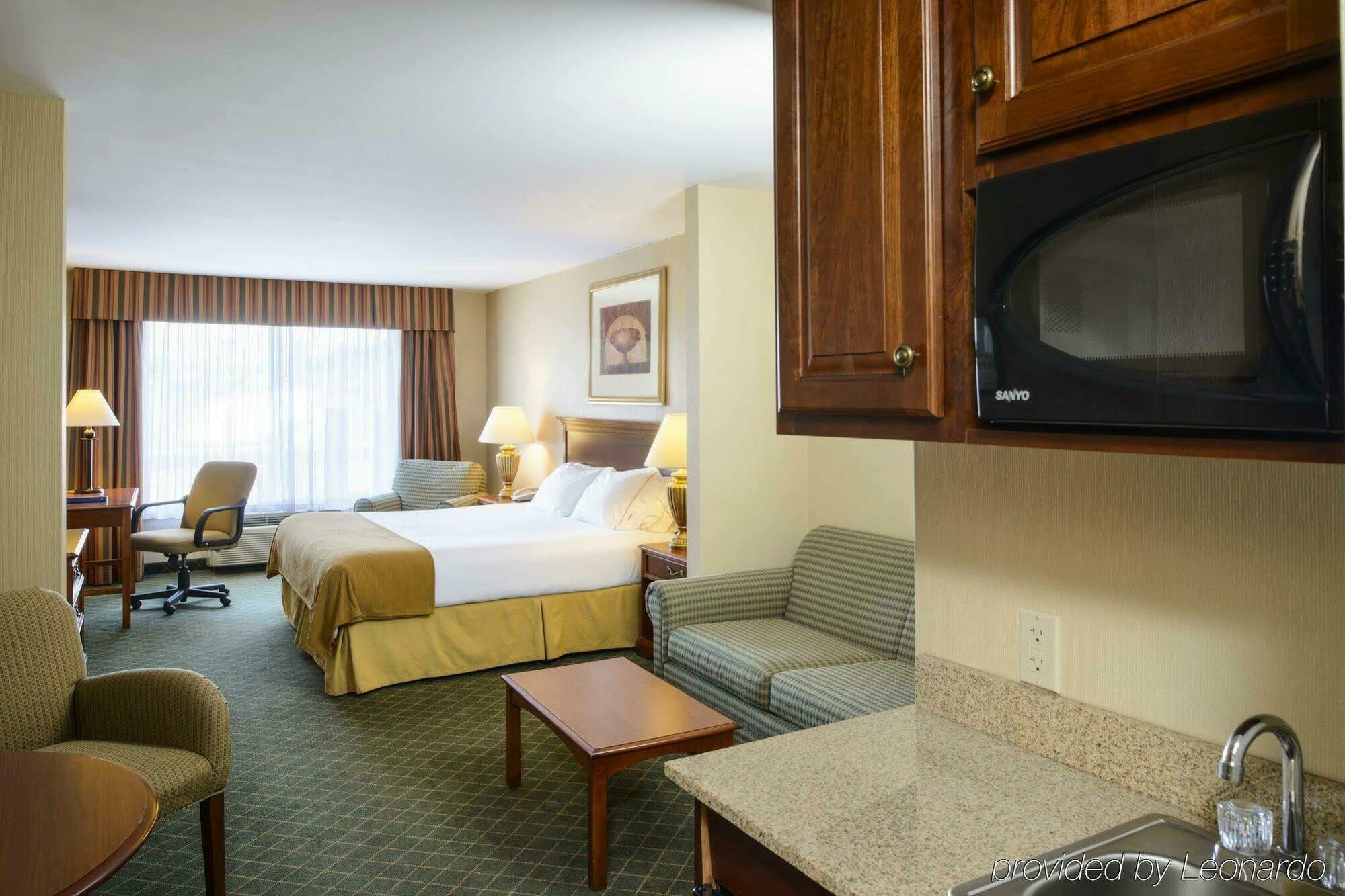 Express & By Ihg Hotel Chester